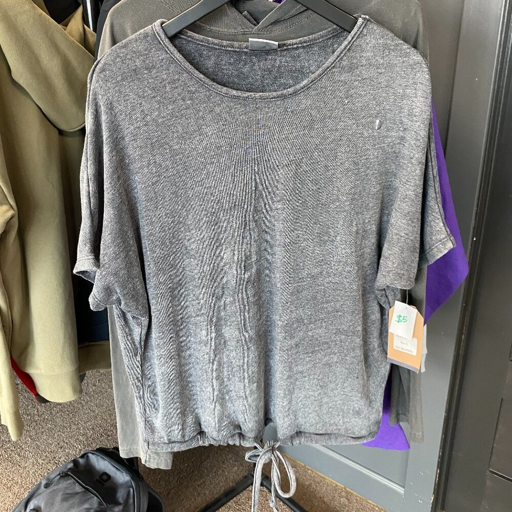 women's heathered sinch-able shirt